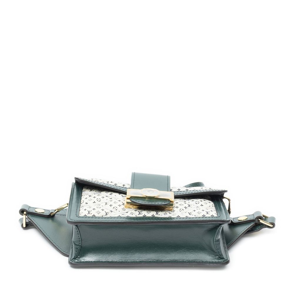 Louis Vuitton Dauphine Bumbag - Picture 6 of 10